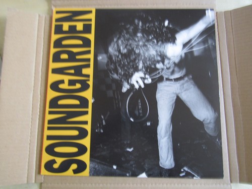 Soundgarden louder than love - than, love"
