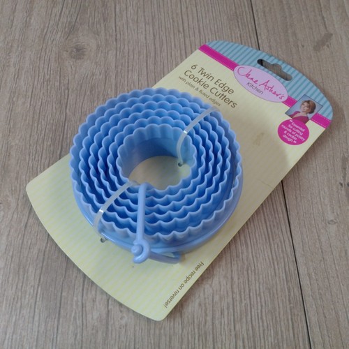 Set tagliabiscotti jane - tagliabiscotti,