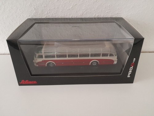 Autobus extraurbano schuco - autobus,