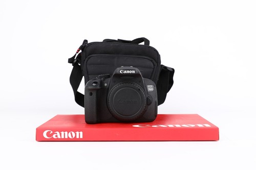 Canon 700d 2 anni - , di