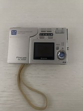 Kyocera Finecam SL300R Silver