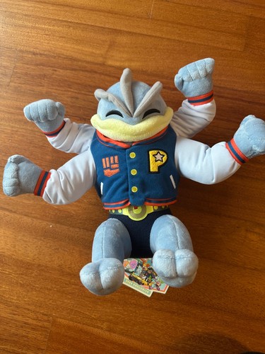 Peluche machamp originale dal - peluche,