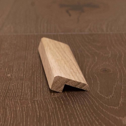 Tappo terminale per pavimenti