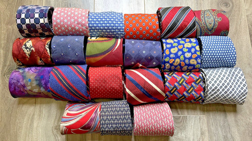 Lotto pezzi cravatte uomo - 21,