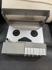 Uher 4400 Report Stereo IC - Si accende ma senza uscita audio.così com'è.ricambi o riparazione