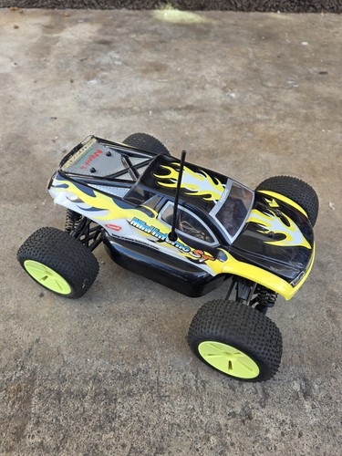 Auto kyosho mini - auto, inferno