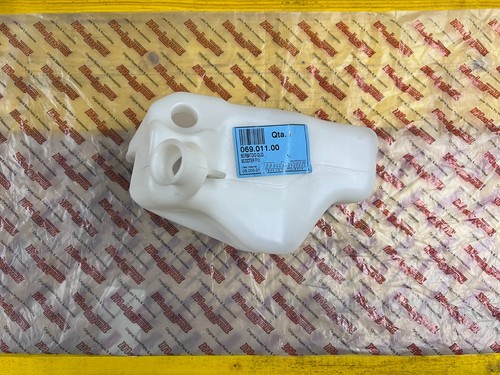 Malaguti f10 serbatoio - malaguti, olio