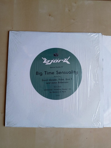 Björk big time sensuality - big,
