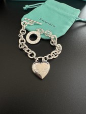 TIFFANY & CO. Return to