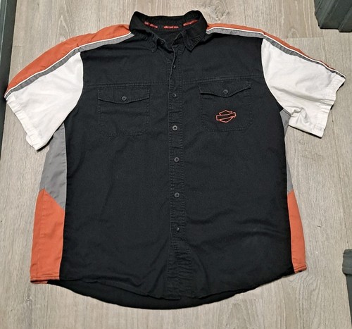 Harley davidson garage biker - harley,