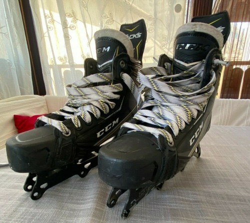 Pattini rotelle hockey - pattini, a
