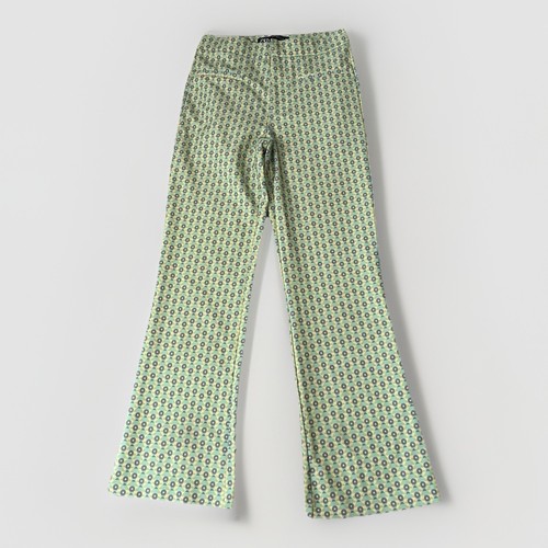 Zara pantaloni svasati