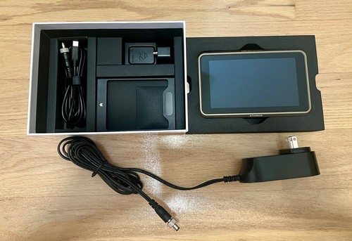 Atomnjau01 atomos ninja ultra - atomos,