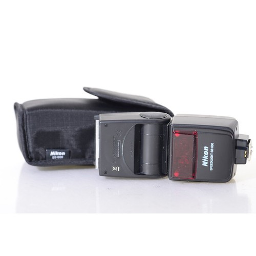 Nikon 600 speedlight - speedlight,