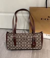 Borsa a tracolla Coach CBJ03