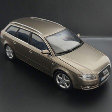 Audi A4 avant 1/18 Minichamps