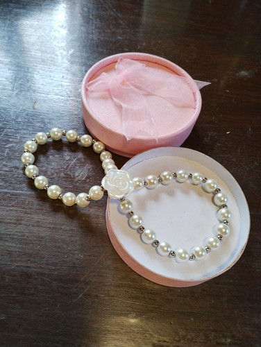 Elegante bracciale elastico