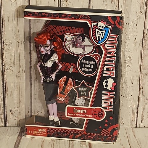 Bambola operetta monster - monster, high