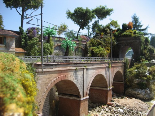 Diorama espositore plastico - diorama,