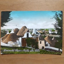 Cartolina Vintage 1965. Puglia, Locorotondo (Ba). Trulli.