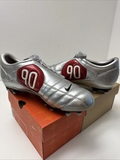 NUOVE SCARPE DA CALCIO 2004