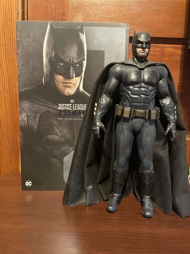 Hot toys modellino justice - hot,