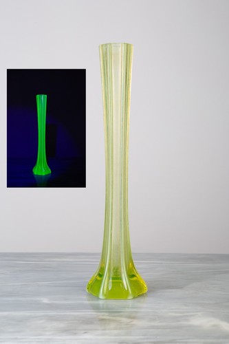 Raro vaso ouraline - raro, uranio