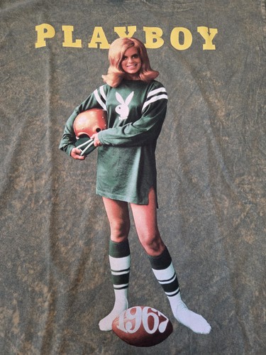 Nuovo playboy retro graphic - playboy,