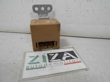 Relè sensore livello olio Mitsubishi Pajero 3.2 118 kW 4M41 2002 MD369969