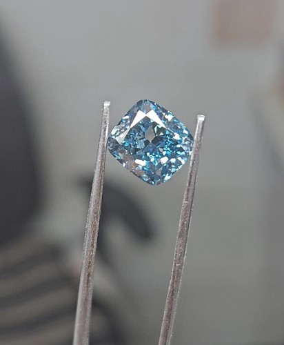 Diamante naturale ct - 3,05,