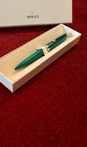 New rolex emerald green - new,