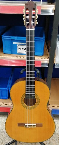 Yamaha cg171s classical guitar - yamaha,