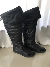 GUESS STIVALI DONNA IN TESSUTO IMBOTTITO E DETTAGLI IN VERNICE MISURA 38