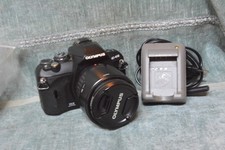 Olympus E-410 con Ob. 14-42/3,5-5,6