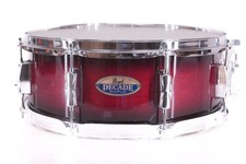Rullante Pearl Decade Acero 14x5,5 - Lucido Rosso Profondo Scoppio - NUOVO - Spedizione Gratuita