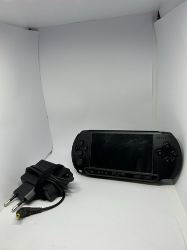 Console psp street e1004 - e1004, nera