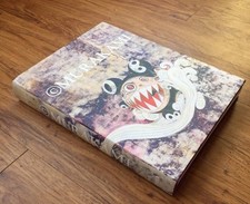 Murakami Libro Da Esposizione