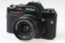 KONICA Autoreflex T4 con esano