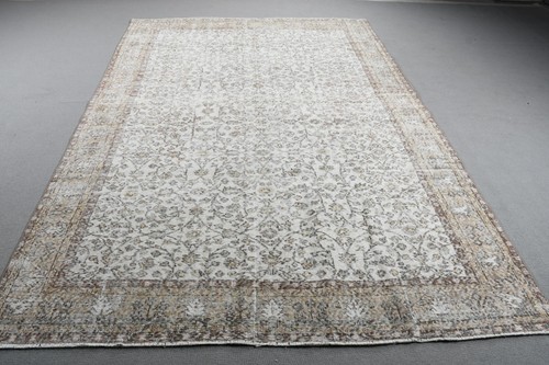 Tappeto grande vintage turco