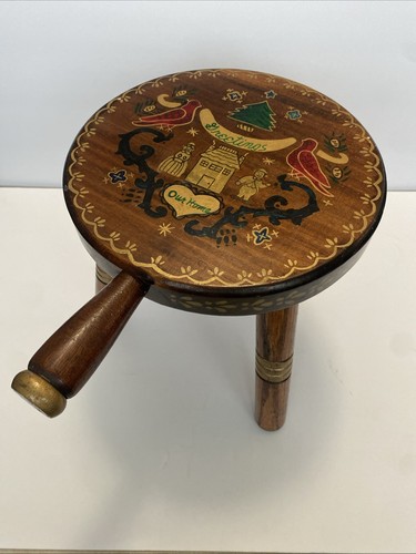 Sgabello mungitura piedi legno