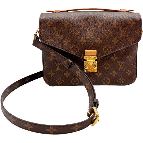 Auth louis vuitton pochette - louis,