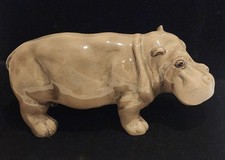 Scultura ippopotamo ceramica