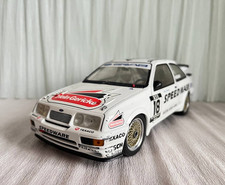 *Rare* Minichamps 1:18 Ford