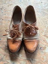 Scarpe mocassini stringati
