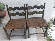 Coppia di sedie antiche