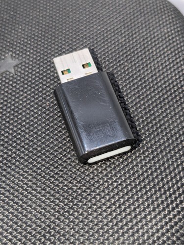 Adattatore wireless dongle