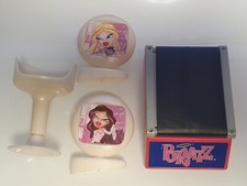 BARBIE BAMBOLA BARBIE ACCESSORIO : SET BRATZ SGABELLO + 2 TV + TAPIS ROULANT