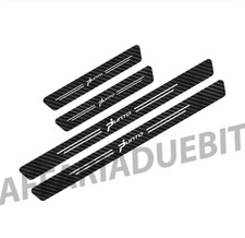 4 battitacco Punto in carbonio