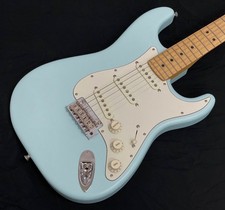Fender Made in Japan Junior