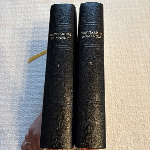 Breviarium romanum two volumes - romanum,